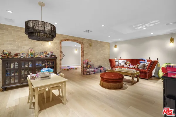 $50,000 | 23255 Mariposa De Oro Street, Malibu, CA 90265