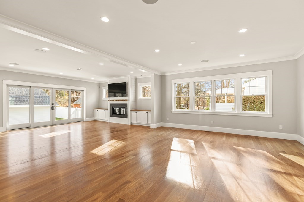 34 Ginn Road Winchester, MA 01890 - Photo 8 of 39