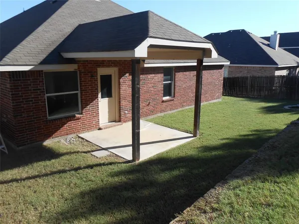 $2,200 | 492 Northbrook Avenue, Oak Point, TX 75068