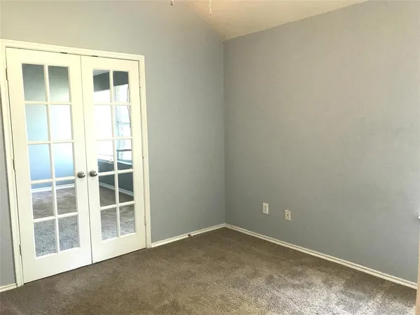 $2,200 | 492 Northbrook Avenue, Oak Point, TX 75068