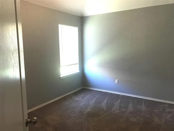 $2,200 | 492 Northbrook Avenue, Oak Point, TX 75068