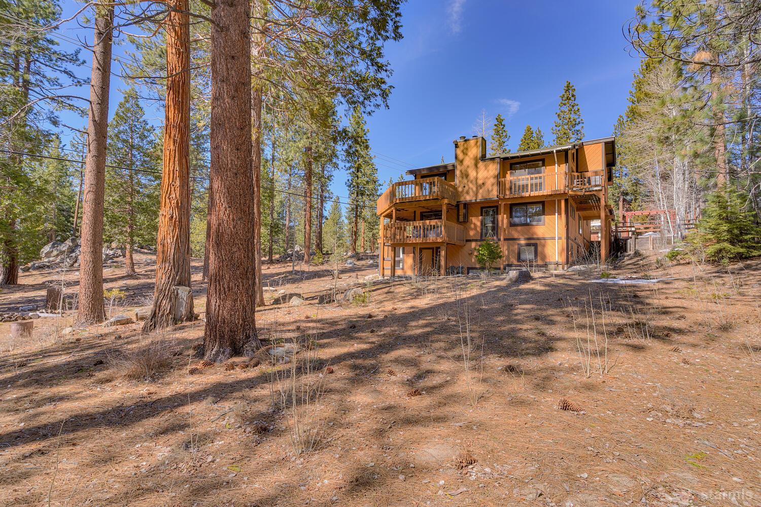 345 Granite Drive Stateline, NV 89449 - Photo 2 of 24