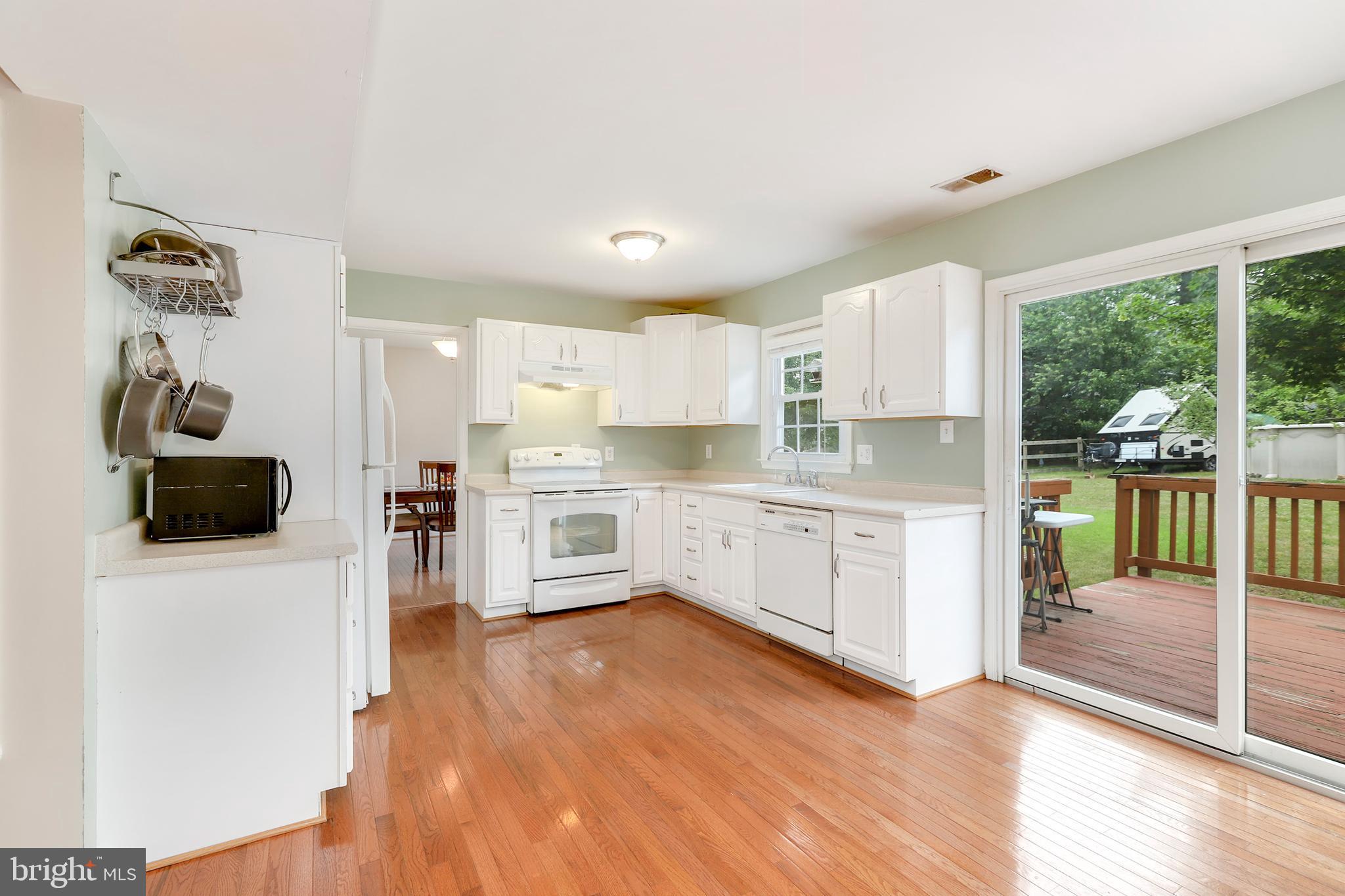 1350 Shallow Ford Road Herndon, VA 20170 - Photo 14 of 37 Gallery Image 14