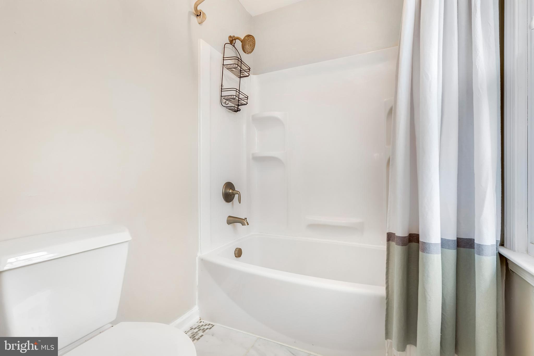 1350 Shallow Ford Road Herndon, VA 20170 - Photo 30 of 37 Gallery Image 30