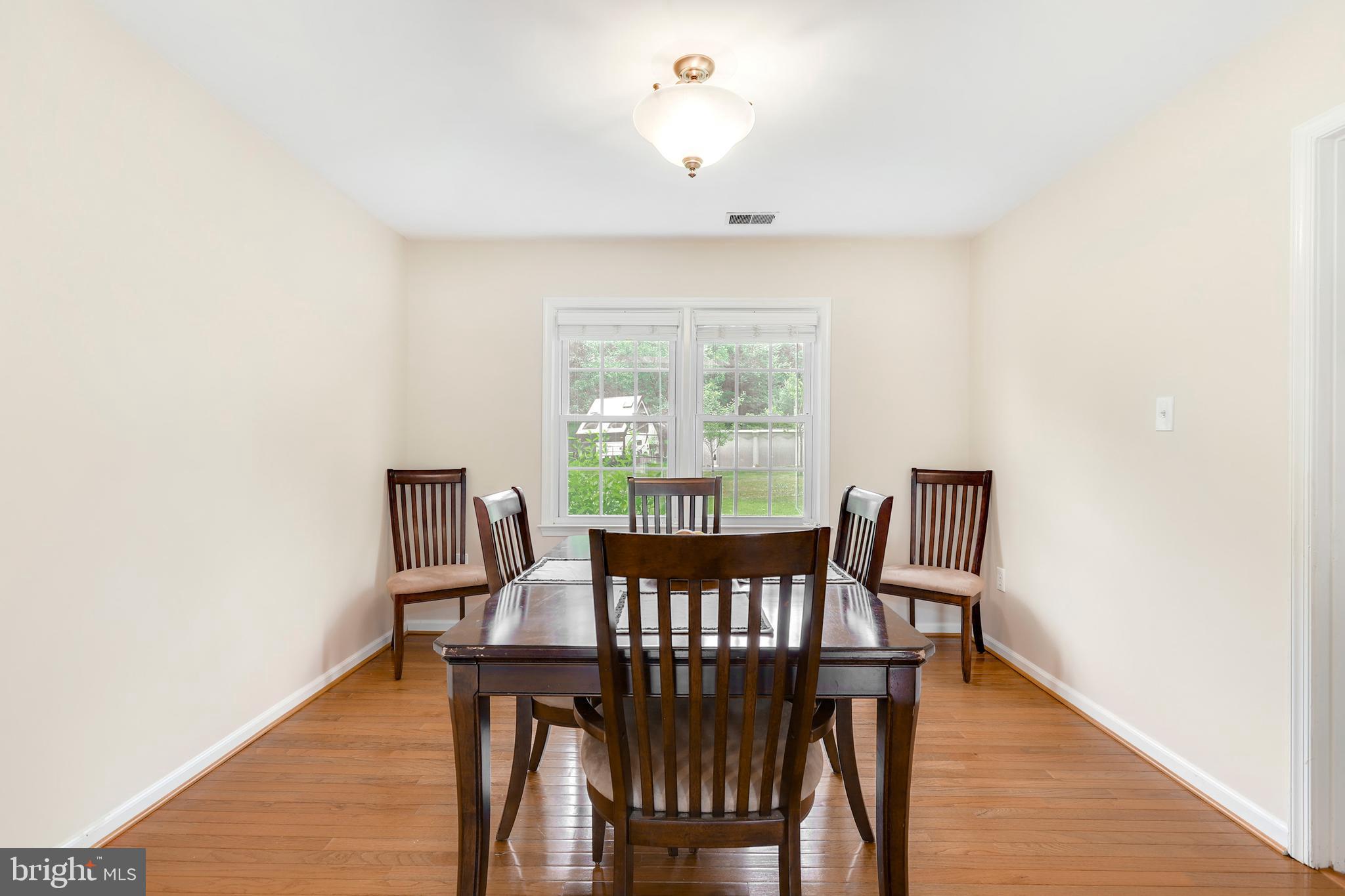 1350 Shallow Ford Road Herndon, VA 20170 - Photo 10 of 37 Gallery Image 10