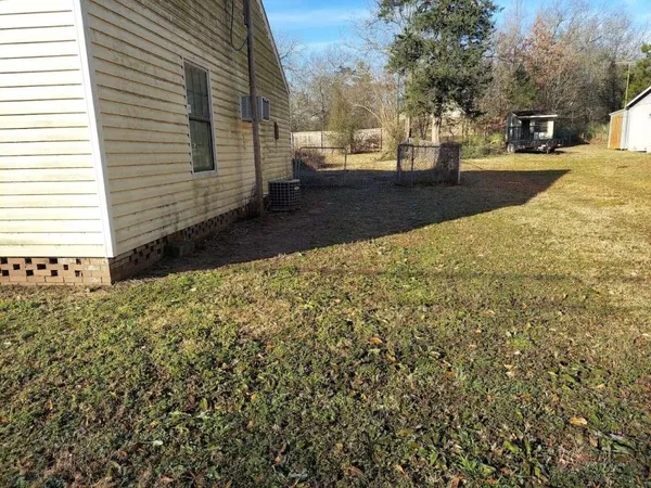 $98,999 | 405 North Lanier Street, New Boston, TX 75570