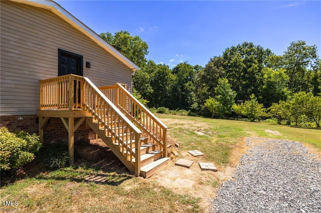167 Garden Road Eden, NC 27288 - Photo 3 of 35 GetMedia (2)