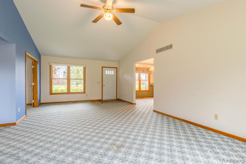 4072 Wellman Line Road Jeddo, MI 48032 - Photo 16 of 32
