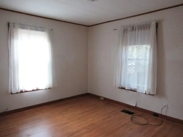 $274,900 | 9 Norris Street, Searsport, ME 04974