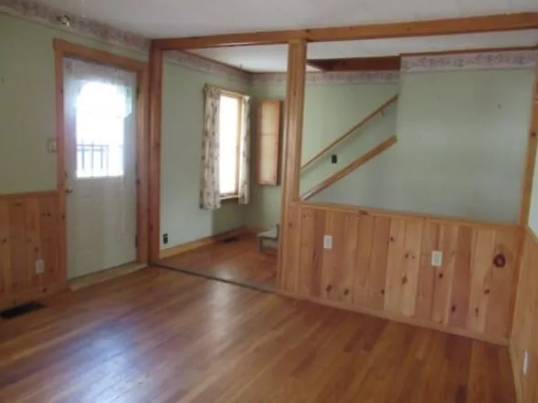 $274,900 | 9 Norris Street, Searsport, ME 04974