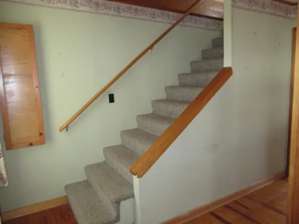 $274,900 | 9 Norris Street, Searsport, ME 04974
