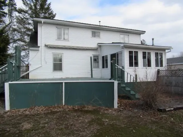 $274,900 | 9 Norris Street, Searsport, ME 04974