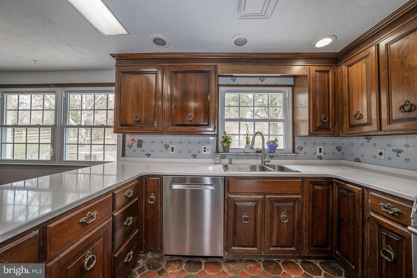 315 Saybrook Road Villanova, PA 19085 - Photo 22 of 79 Kitchen