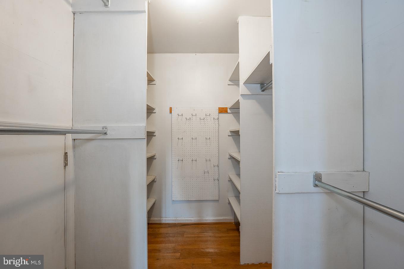 315 Saybrook Road Villanova, PA 19085 - Photo 38 of 79 Walk-in Closet