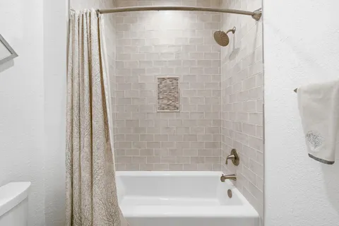 $799,999 | W8205 Nature Drive, Richmond, WI 53190