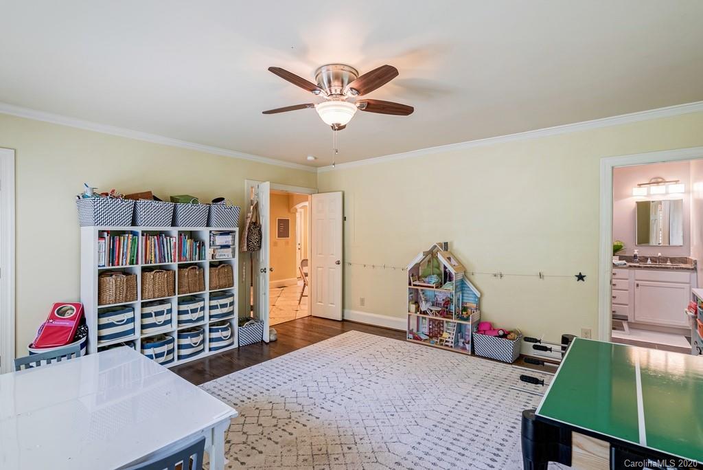 5200 Hillingdon Road Charlotte, NC 28226 - Photo 18 of 41