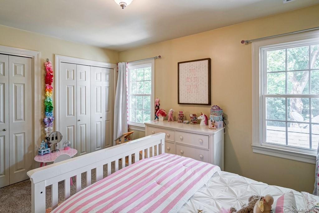 5200 Hillingdon Road Charlotte, NC 28226 - Photo 27 of 41