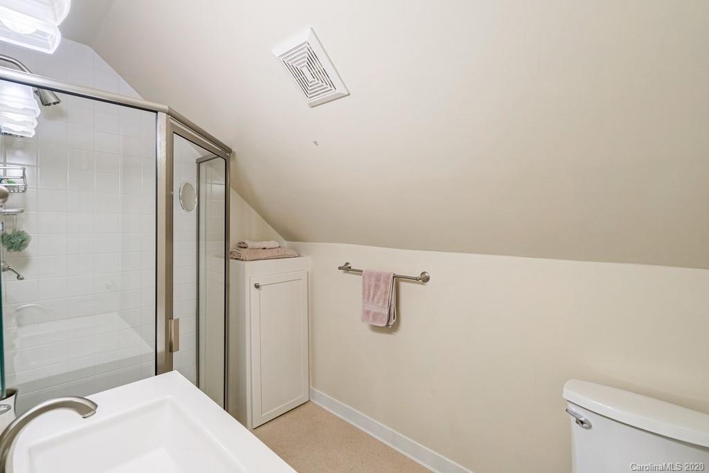 5200 Hillingdon Road Charlotte, NC 28226 - Photo 31 of 41