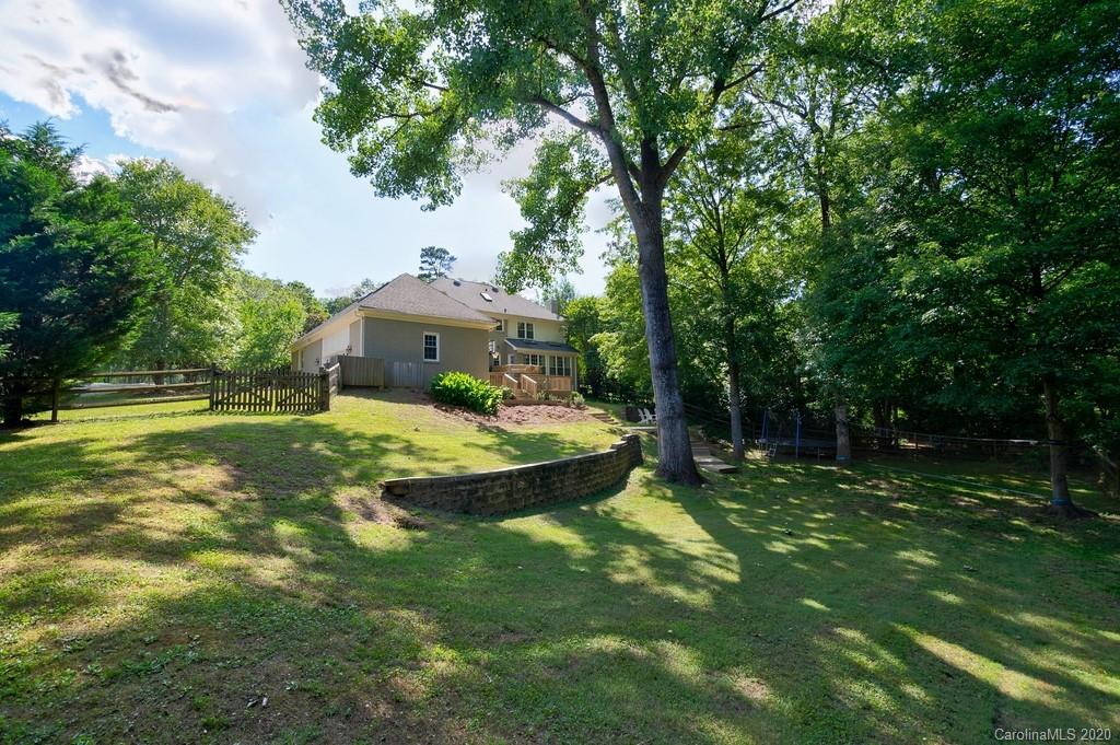 5200 Hillingdon Road Charlotte, NC 28226 - Photo 36 of 41