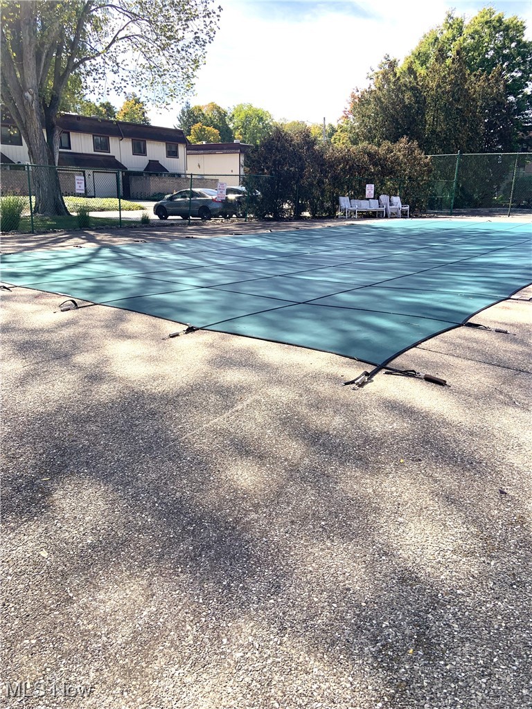 9956 Johnnycake Ridge Road, Unit D9 Painesville, OH 44077 - Photo 35 of 37 View of community pool