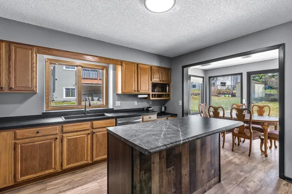 $420,000 | 16408 Griffon Trail, Lakeville, MN 55044