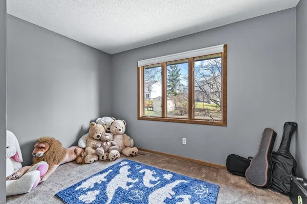 $420,000 | 16408 Griffon Trail, Lakeville, MN 55044