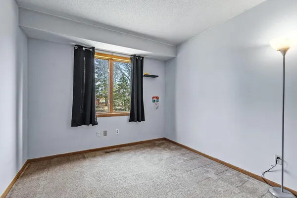 $420,000 | 16408 Griffon Trail, Lakeville, MN 55044