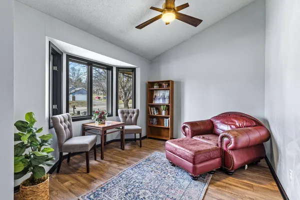 $420,000 | 16408 Griffon Trail, Lakeville, MN 55044