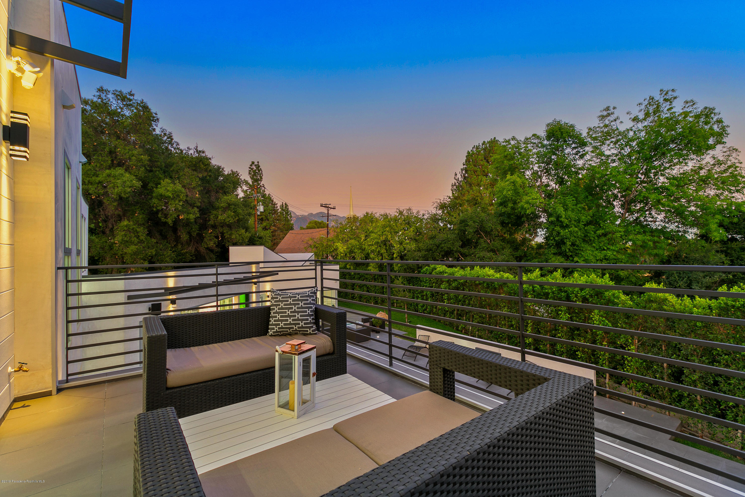 4402 Wasatch Drive La Canada Flintridge, CA 91011 - Photo 51 of 62 a view of a terrace with couches and a table