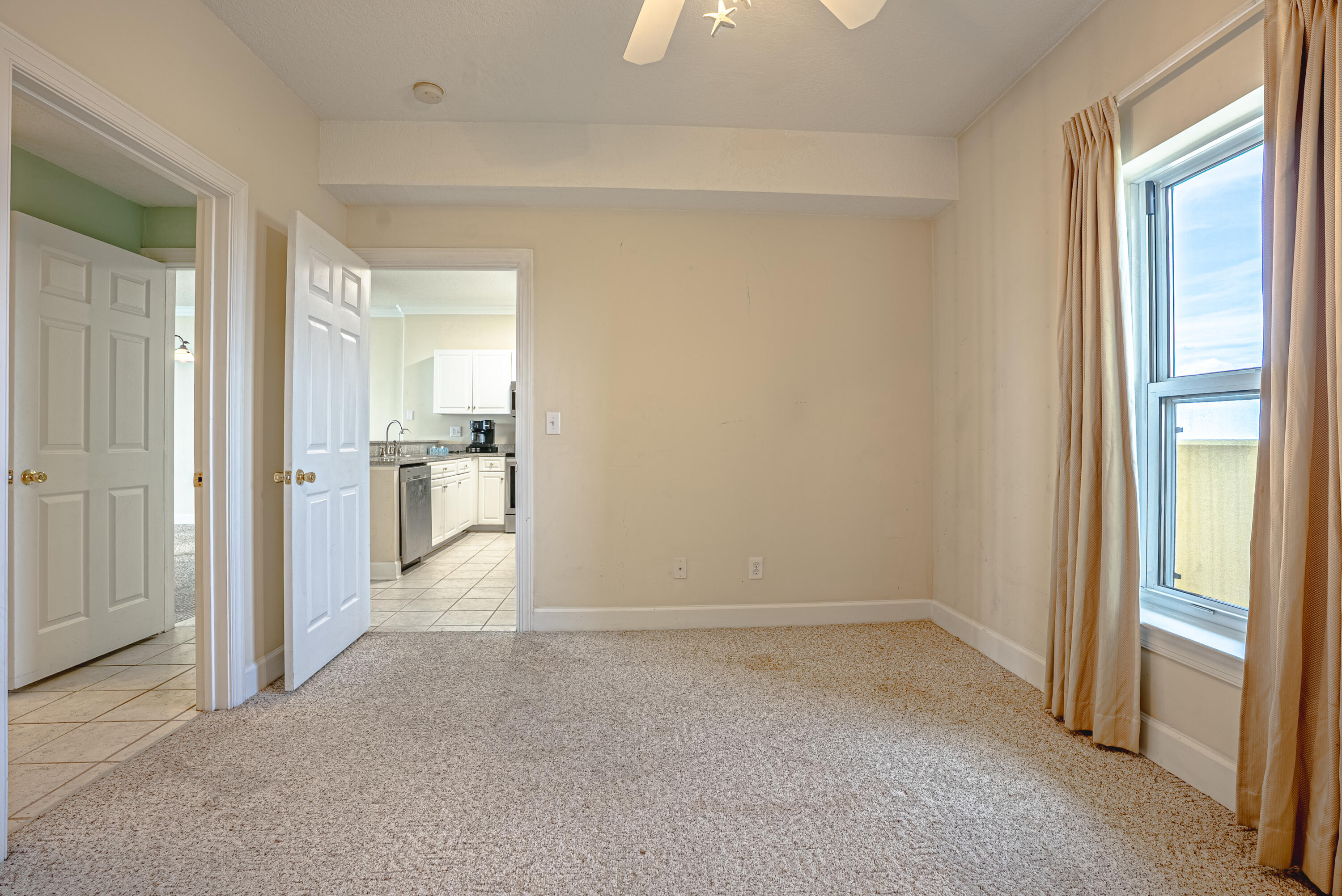 17545 Front Beach Road, Unit 2104 Panama City Beach, FL 32413 - Photo 24 of 57 A-4