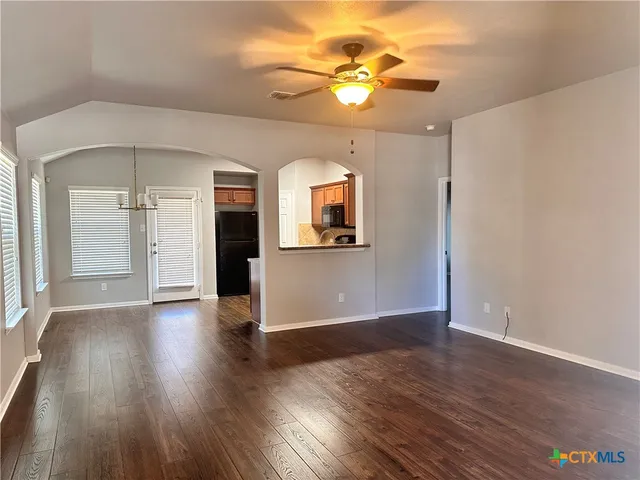 $1,825 | 417 Capistrano Drive, San Marcos, TX 78666