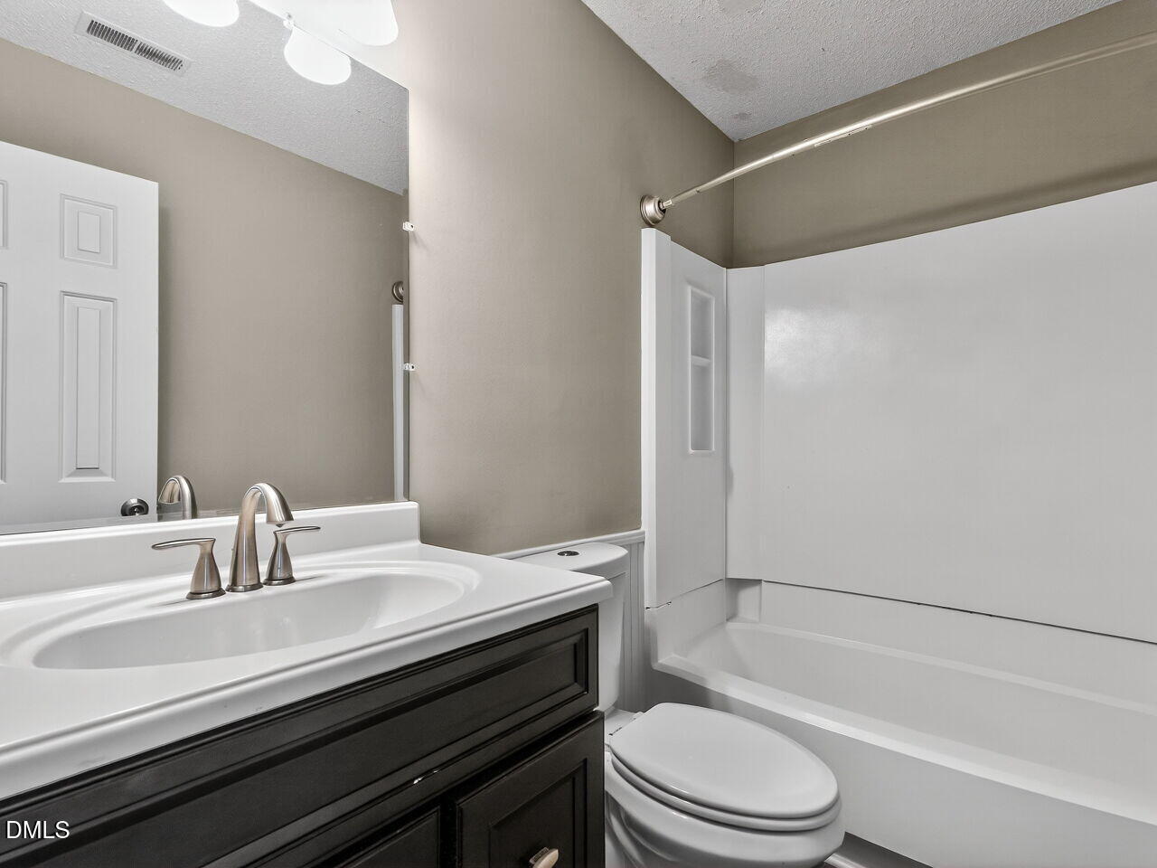 7306 Sweet Bay Lane Raleigh, NC 27615 - Photo 25 of 32 025-1280x960-bathroom