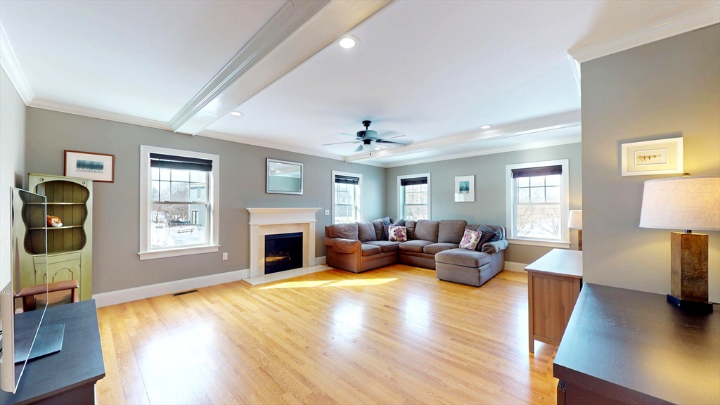 156 North Street North Reading, MA 01864 - Photo 15 of 34