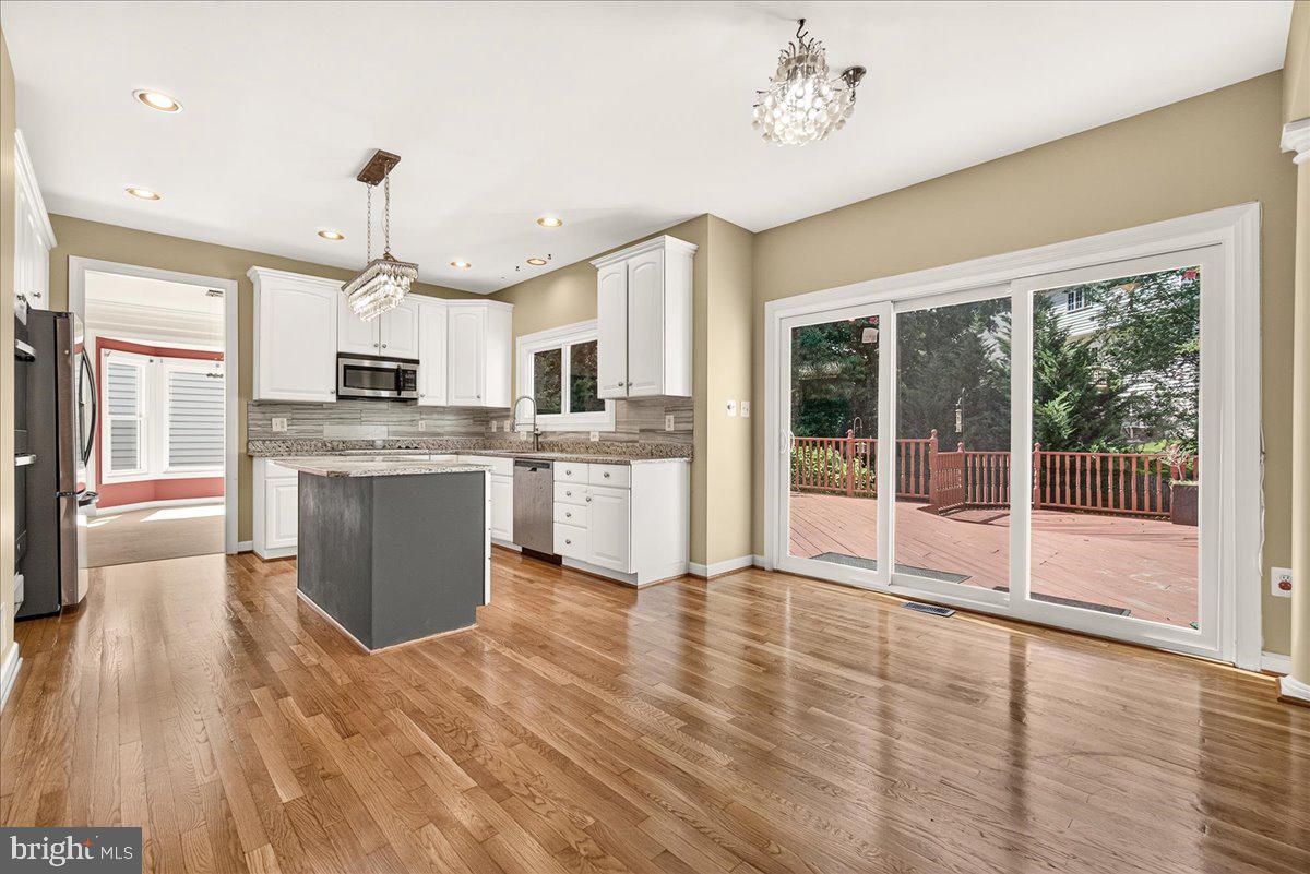 6430 Bellevue Place Frederick, MD 21701 - Photo 7 of 59