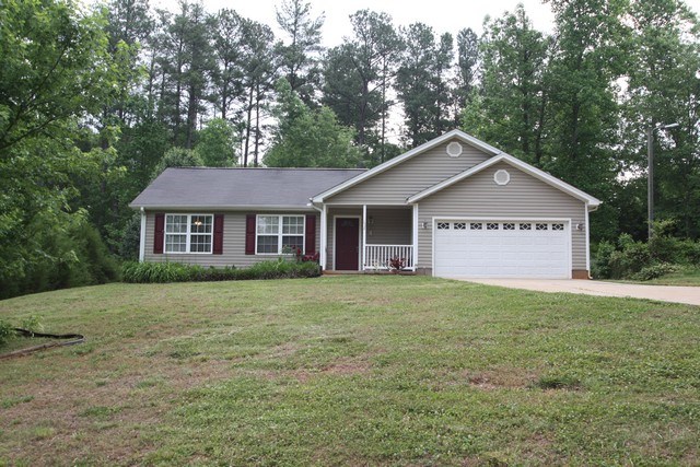 1938 Lake Cunningham Road Greer, SC 29651 - Photo 1 of 20