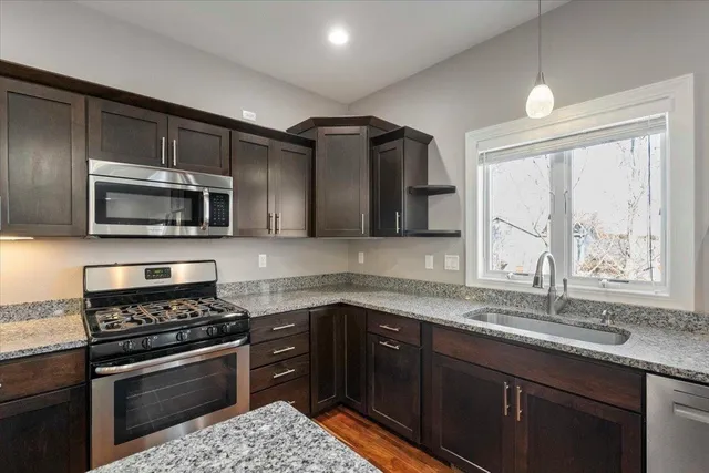 $599,000 | 849 Ashworth Drive, Oregon, WI 53575