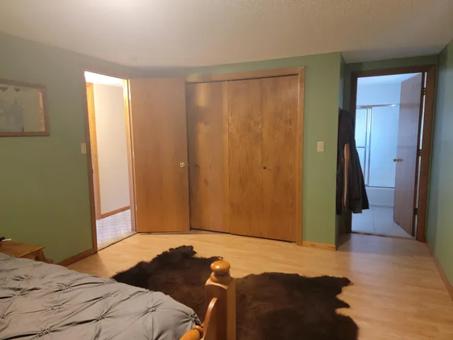 $299,900 | 39596 10th Avenue, Isle, MN 56342