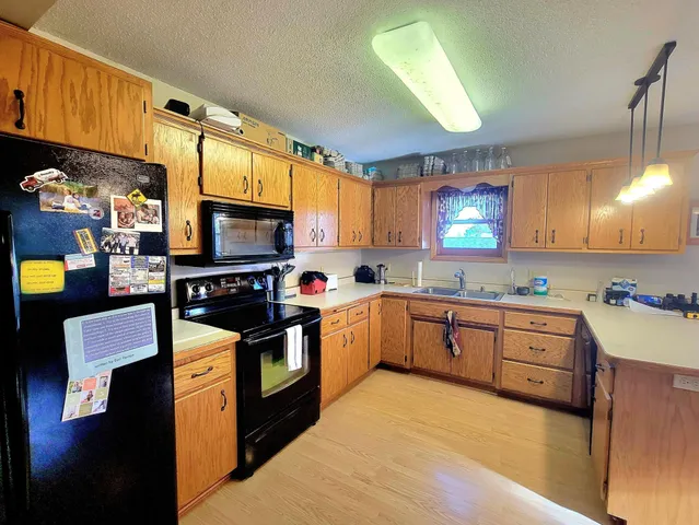 $299,900 | 39596 10th Avenue, Isle, MN 56342