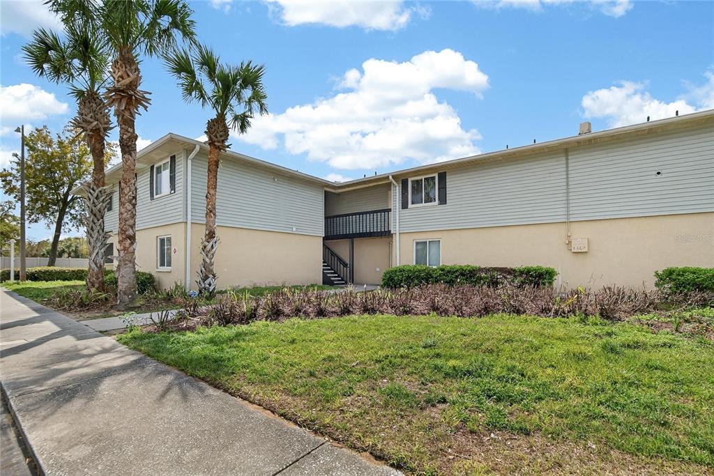 202 Red Maple Place, Unit 202 Brandon, FL 33510 - Photo 6 of 87