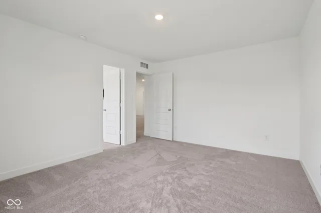 $434,999 | 7118 Estes Drive, Indianapolis, IN 46239