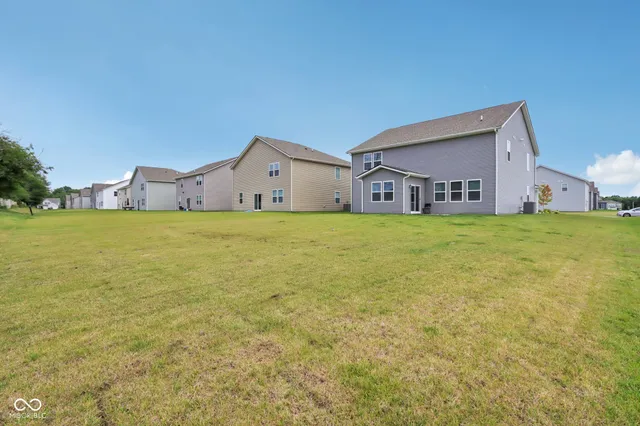 $434,999 | 7118 Estes Drive, Indianapolis, IN 46239