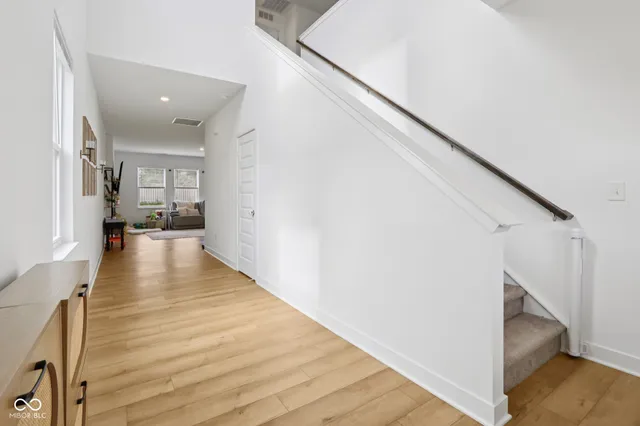 $434,999 | 7118 Estes Drive, Indianapolis, IN 46239