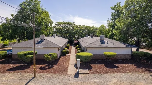 a view of outdoor space yard and patio