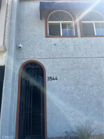 $699,999 | 3544 West Beverly Boulevard, Los Angeles, CA 90022