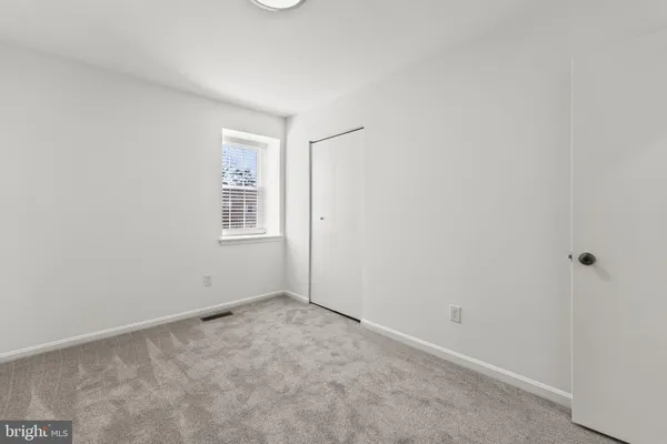 $2,600 | 8234 Stationhouse Court, Lorton, VA 22079