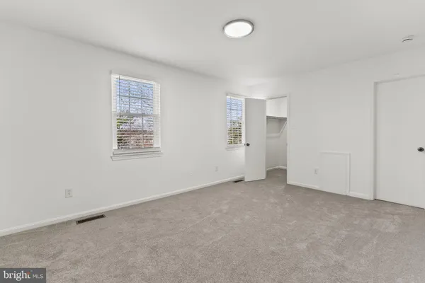 $2,600 | 8234 Stationhouse Court, Lorton, VA 22079