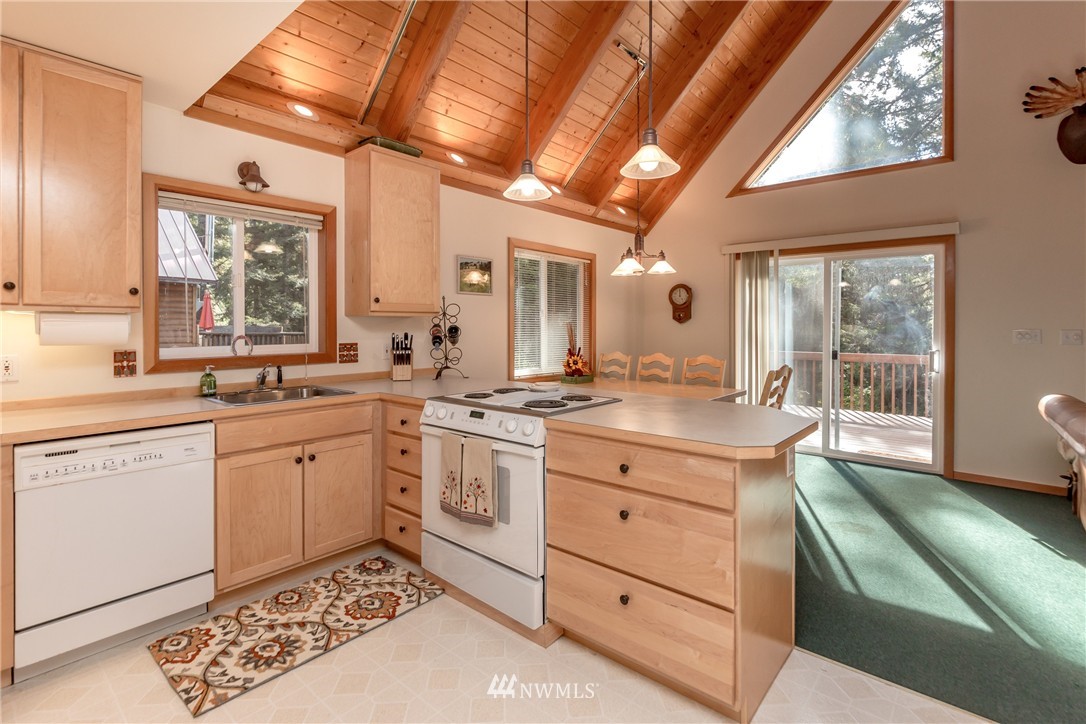 181 Dundee Road Ronald, WA 98940 - Photo 6 of 25 Gallery Image 6