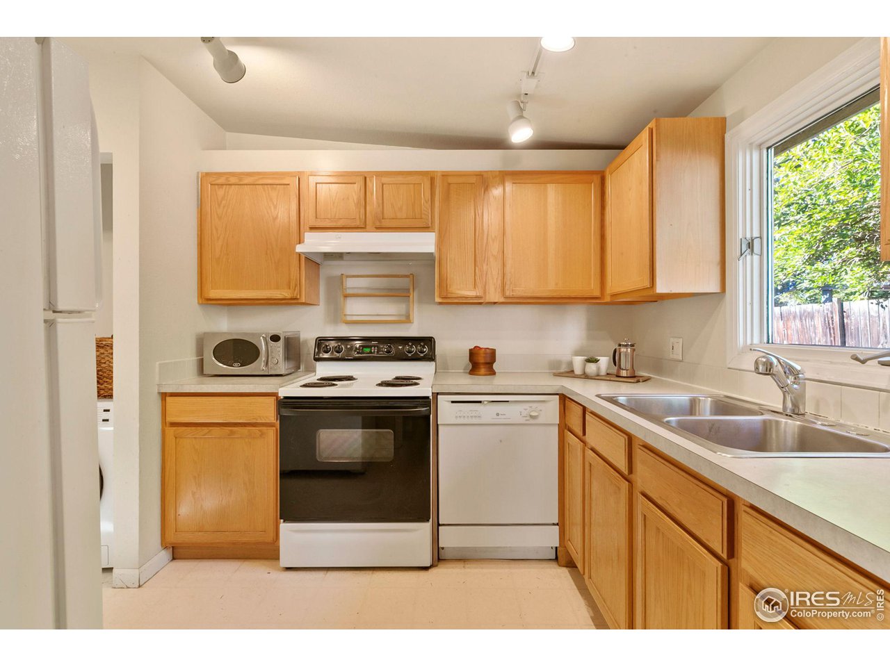 123 Fishback Avenue Fort Collins, CO 80521 - Photo 14 of 38 Gallery Image 14