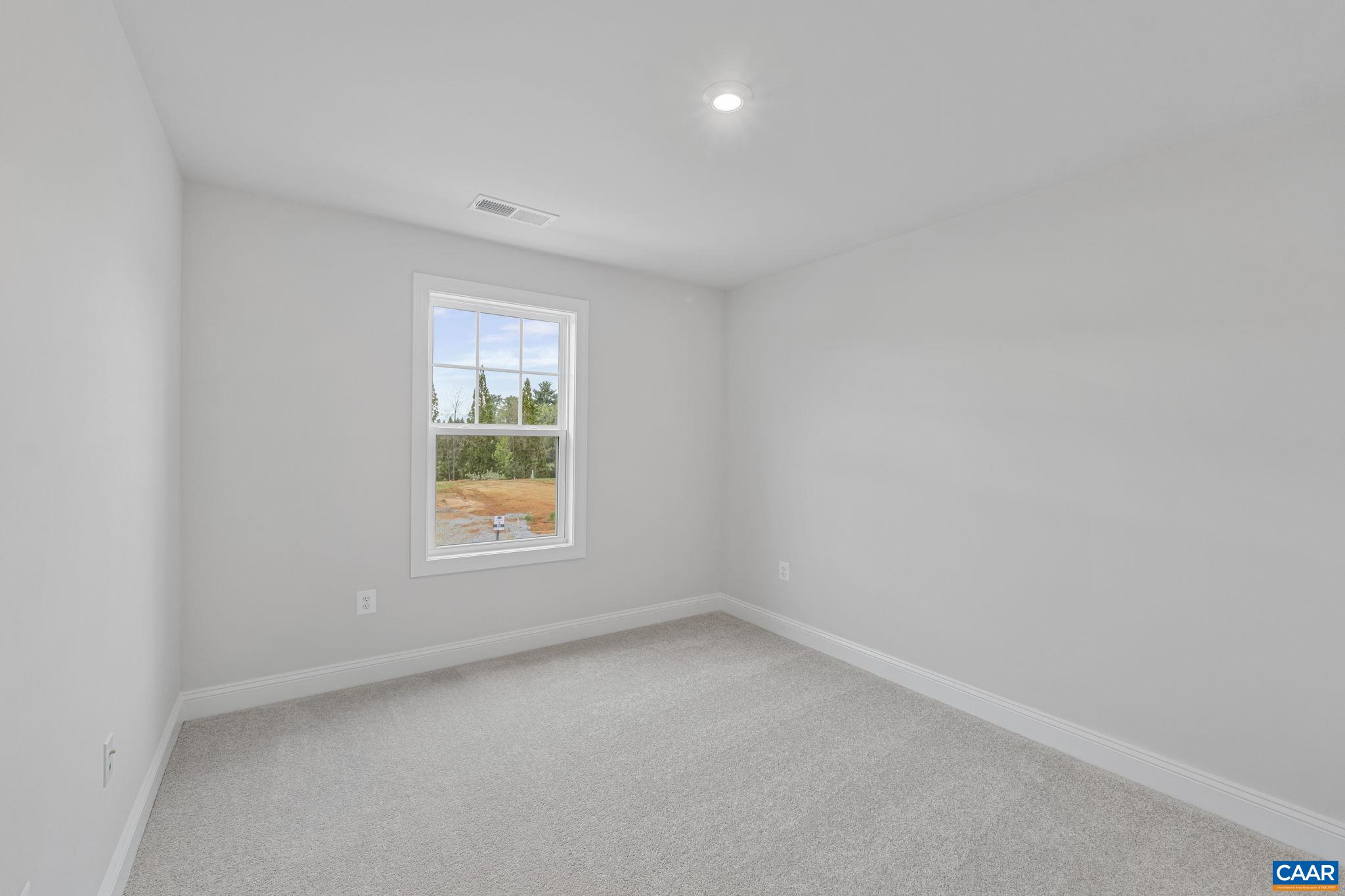 216 Springdale Road Waynesboro, VA 22980 - Photo 31 of 39 Gallery Image 31