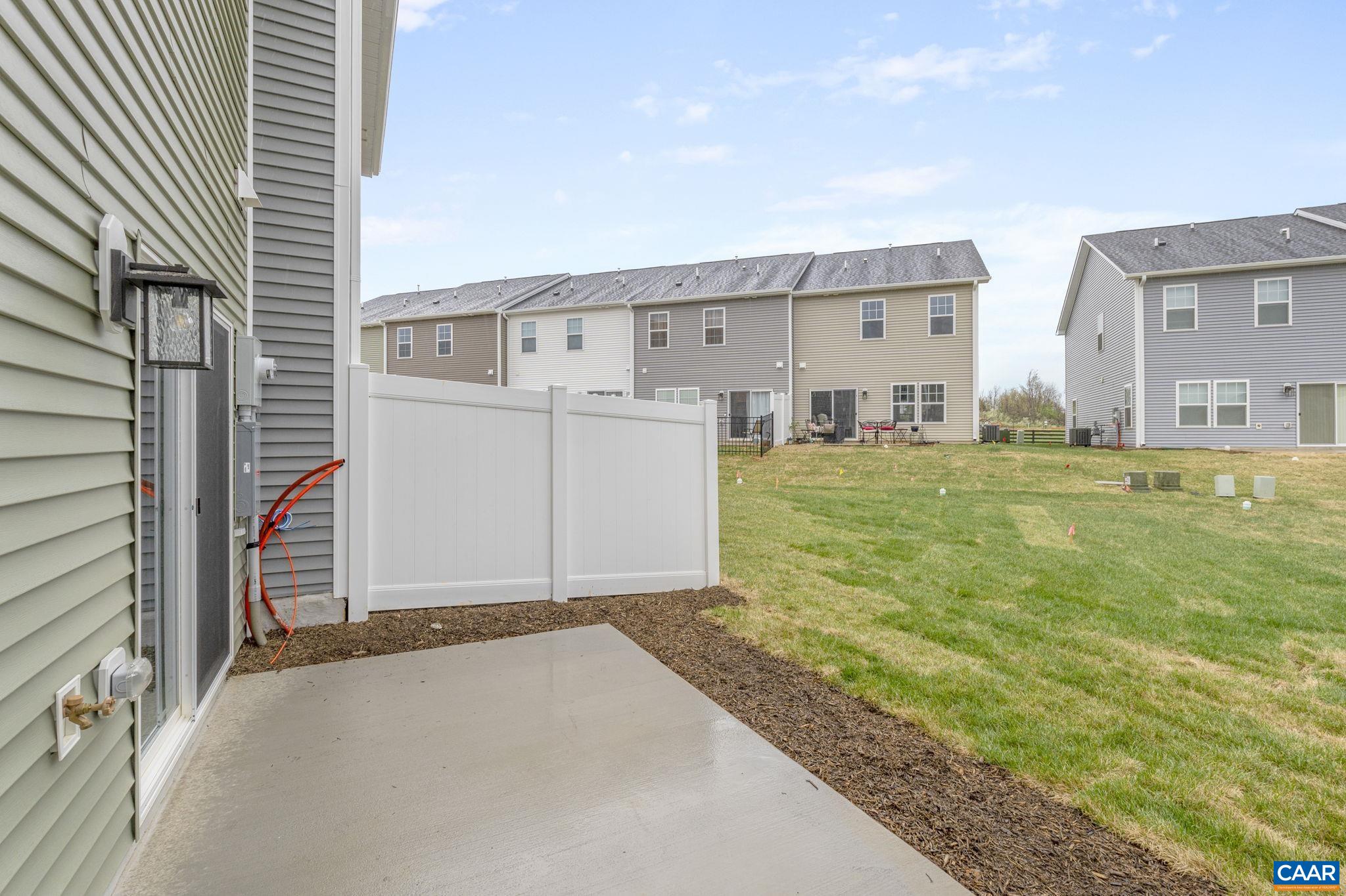 216 Springdale Road Waynesboro, VA 22980 - Photo 35 of 39 Gallery Image 35